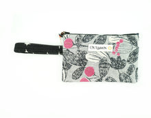 Load image into Gallery viewer, Thistle Wristlet Bag - 1040W
