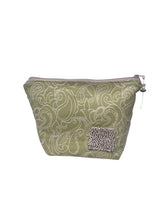 Load image into Gallery viewer, Key West Kennedy MakeUP Bag